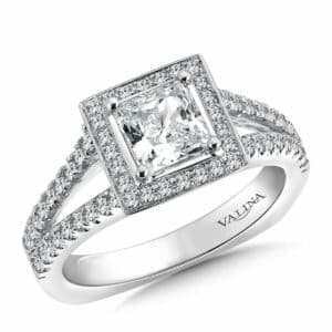 Princess_Cut_Split_Shank_Diamond_Engagement_Ring_in_Dallas_Texas_-_Wholesale_Diamonds_Dallas